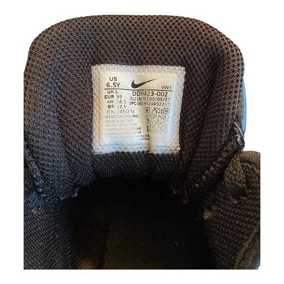 Nike LeBron Witness 6 Basketball Shoes sz 6.5Y / women's 8 - Picture 9 of 9